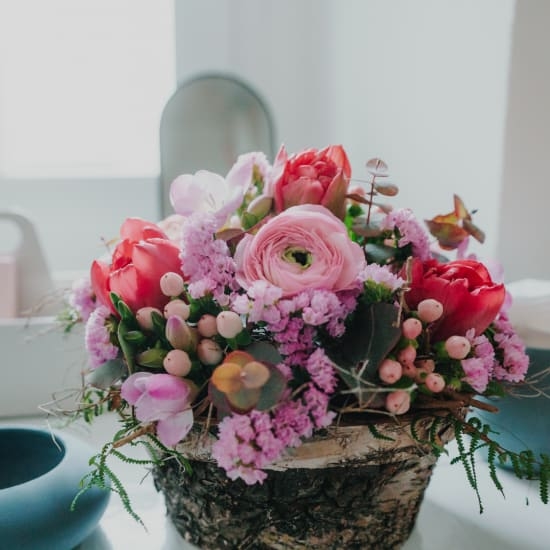 Flower arrangement Delicate Spring Creation (Minimum)