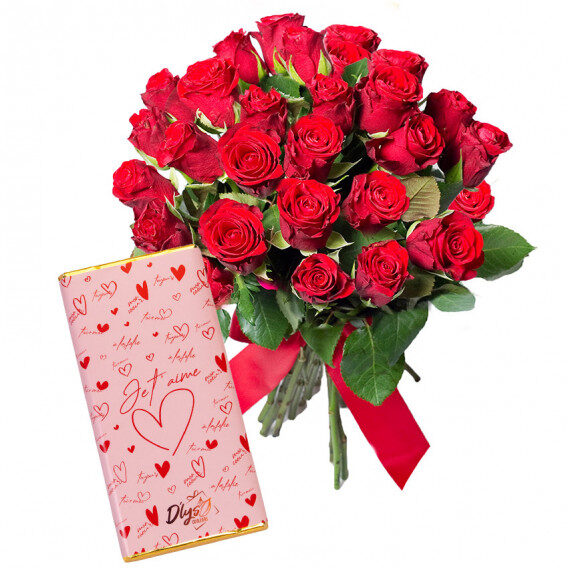 LOVE ROSES AND CHOCOLATES - 30 roses