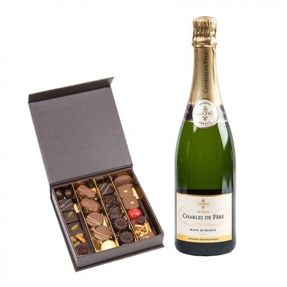 Chocolates And Sparkling Premium (35 NUMBER OF CHOCOLATES)