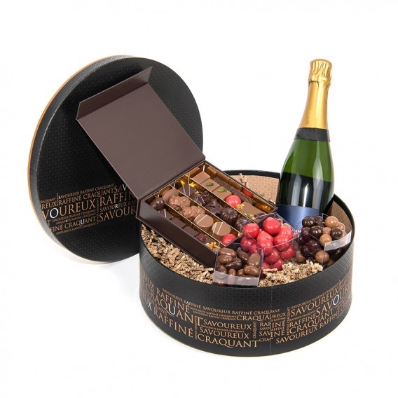 SPARKLING AND CHOCOLATE BOX (NUMBER OF CHOCOLATES(12))