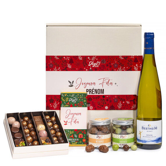 CHRISTMAS TREATS