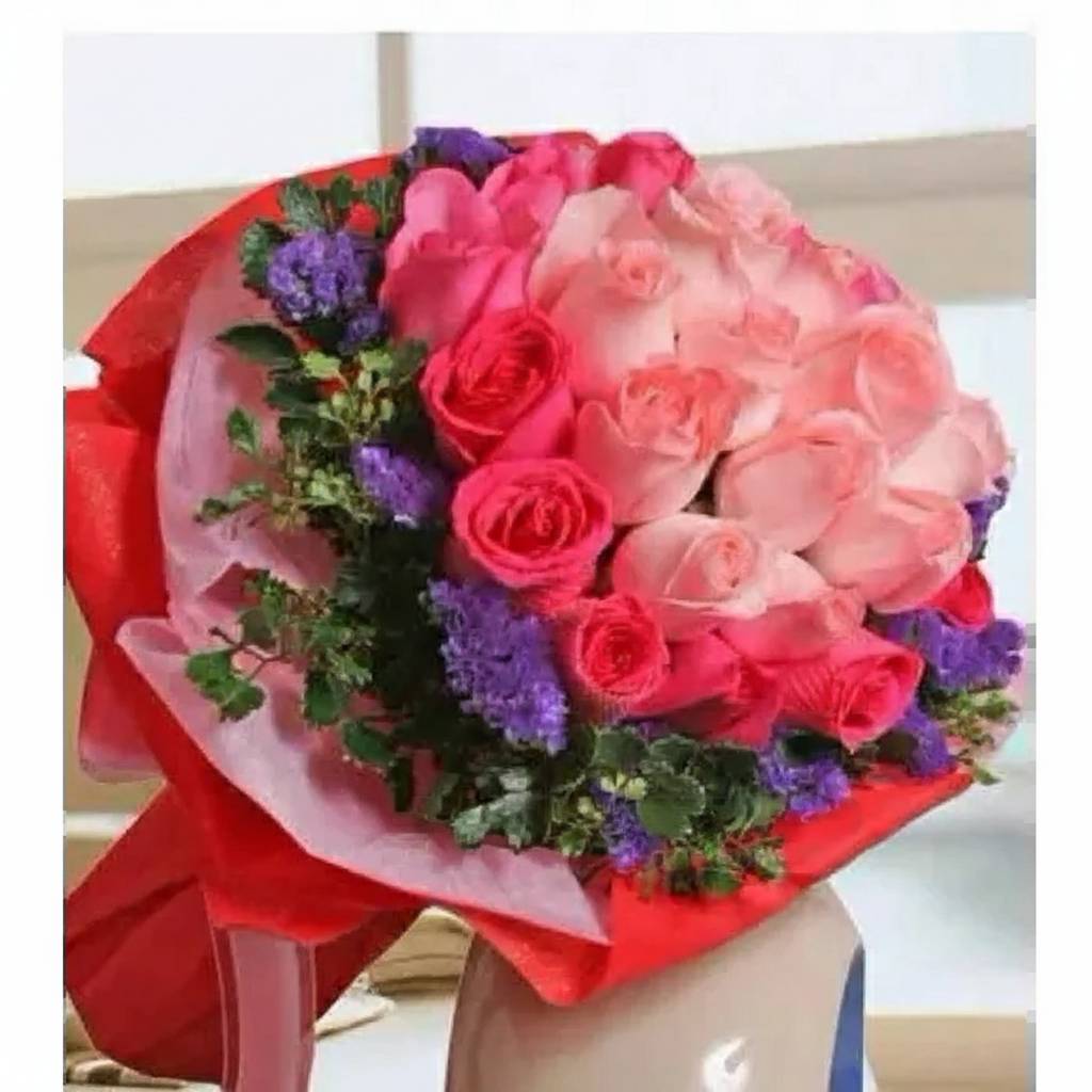 Bouquet of 33 Pink Roses