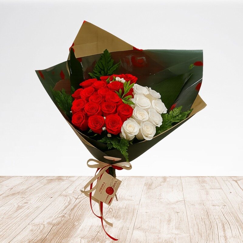 28 Roses Bouquet