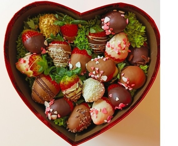 Strawberry heart (S)