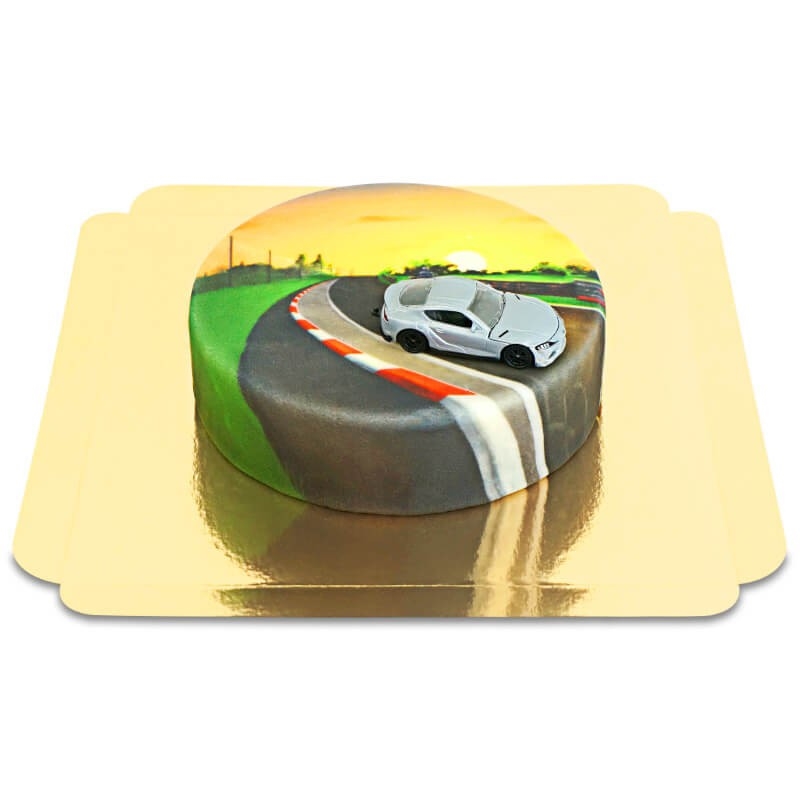 Toy car on cake – TOYOTA (Small (18 cm (6-8 pieces)))