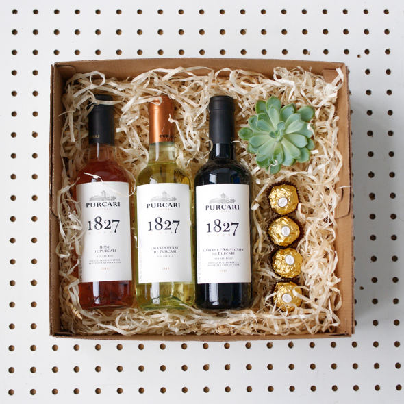 Gift Box Tricolor
