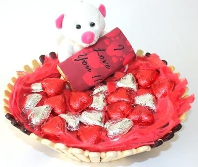 Love Teddy Chocolate Basket